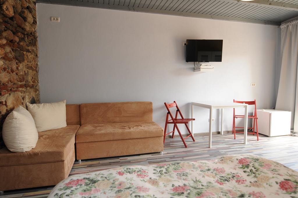 La Mosie Hotel Hateg Ruang foto